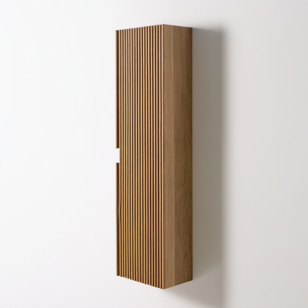 Wiszący słupek łazienkowy z MDF, frezowane fronty, naturalny dąb, 140 × 30 × 25 cm